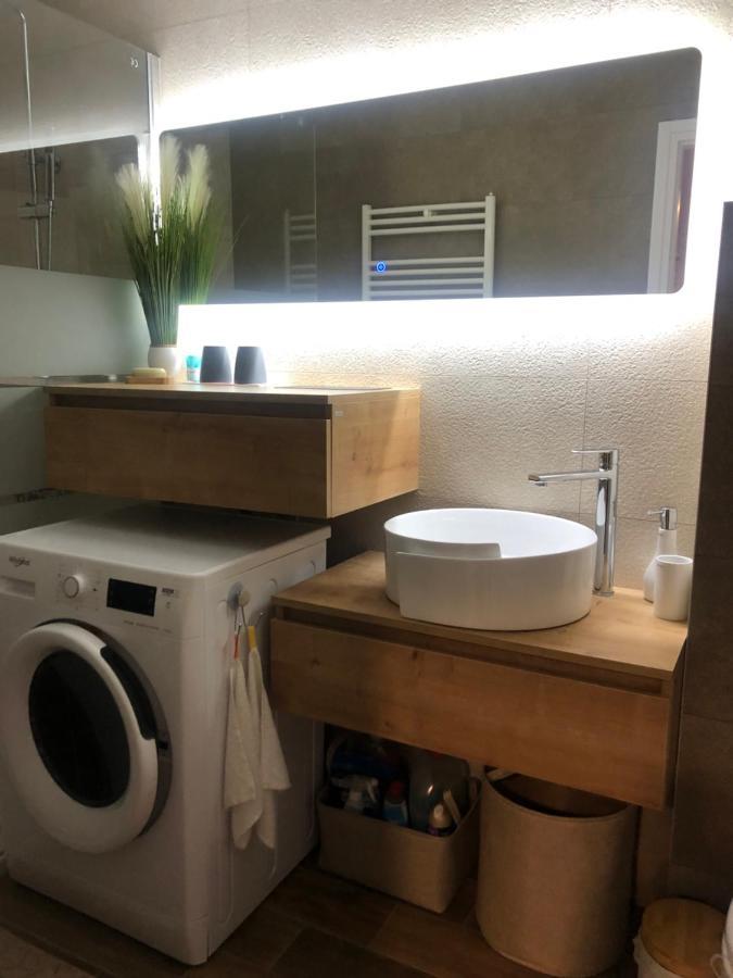 Studio Apartman Avenija *** Slavonski Brod Dış mekan fotoğraf